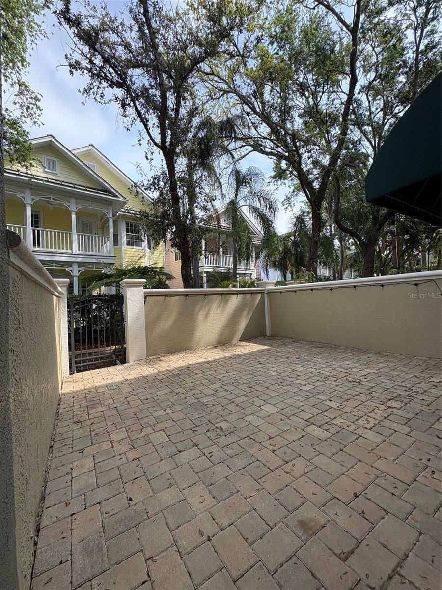 1407 HARBOUR WALK RD — photo 3