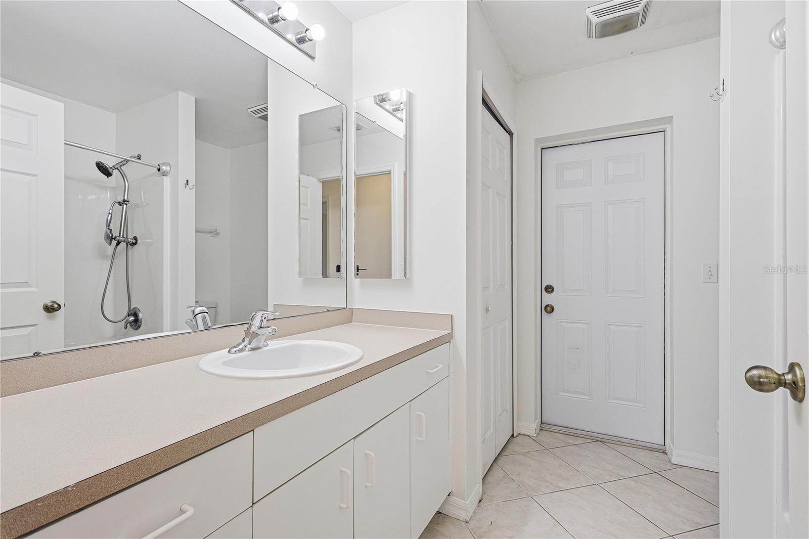 4042 DULUTH TER — photo 19