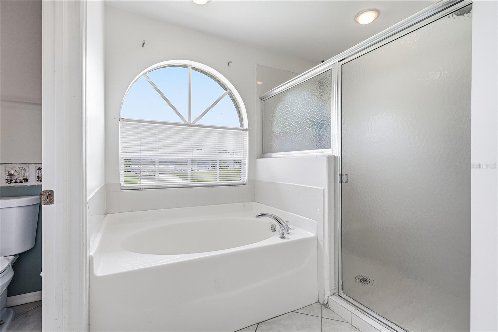 4042 DULUTH TER — photo 15