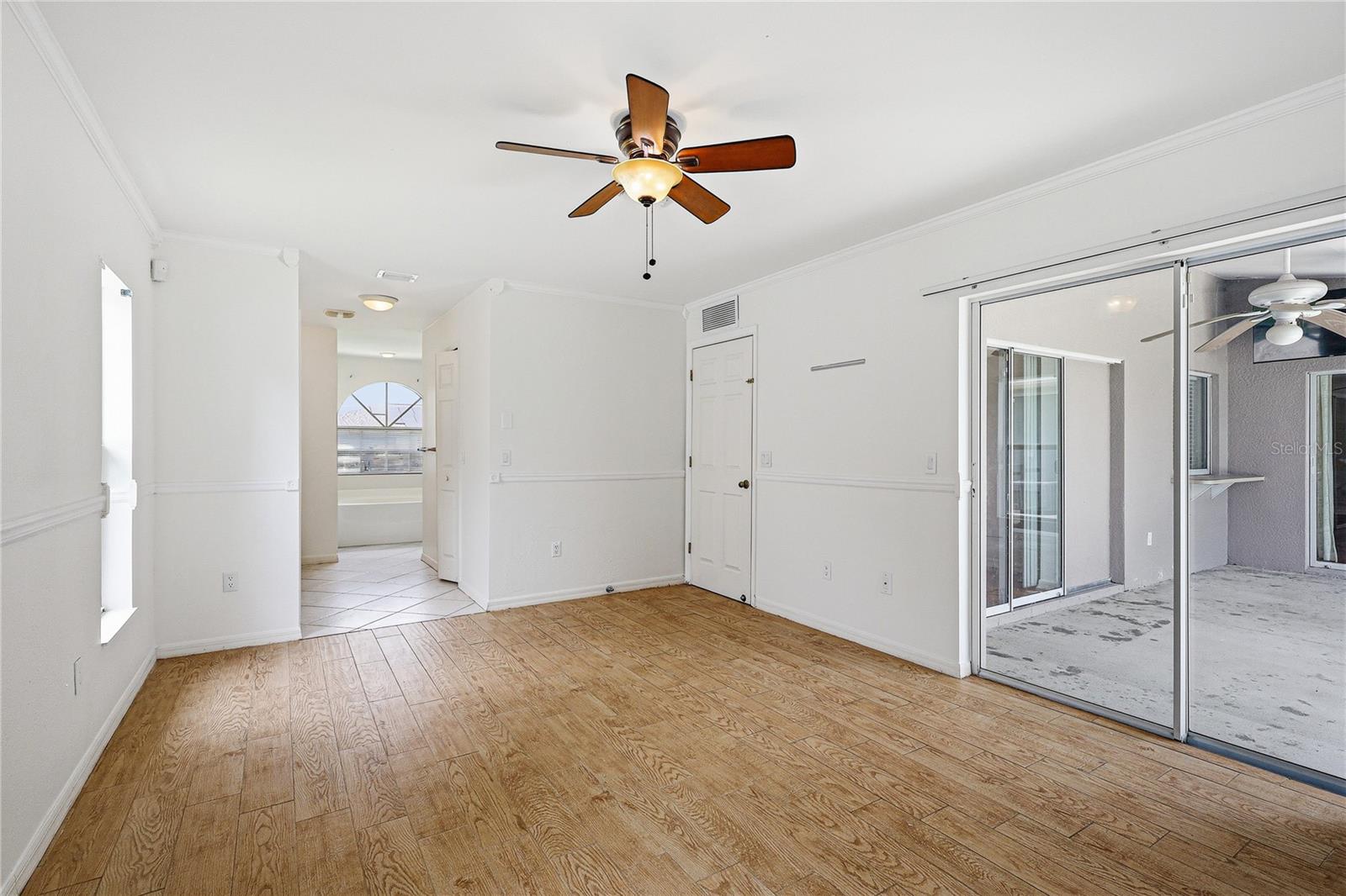 4042 DULUTH TER — photo 12