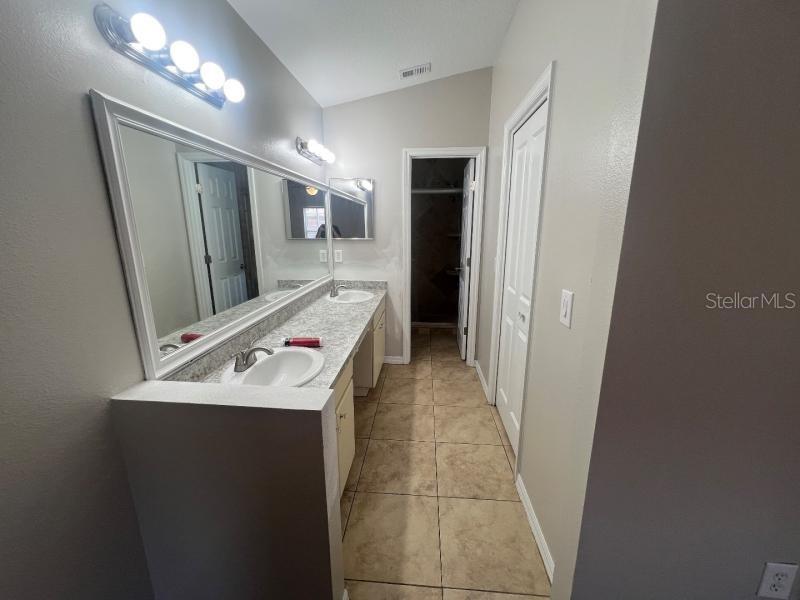 30936 BURLEIGH DR — photo 14