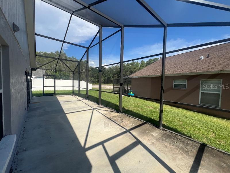 30936 BURLEIGH DR — photo 33