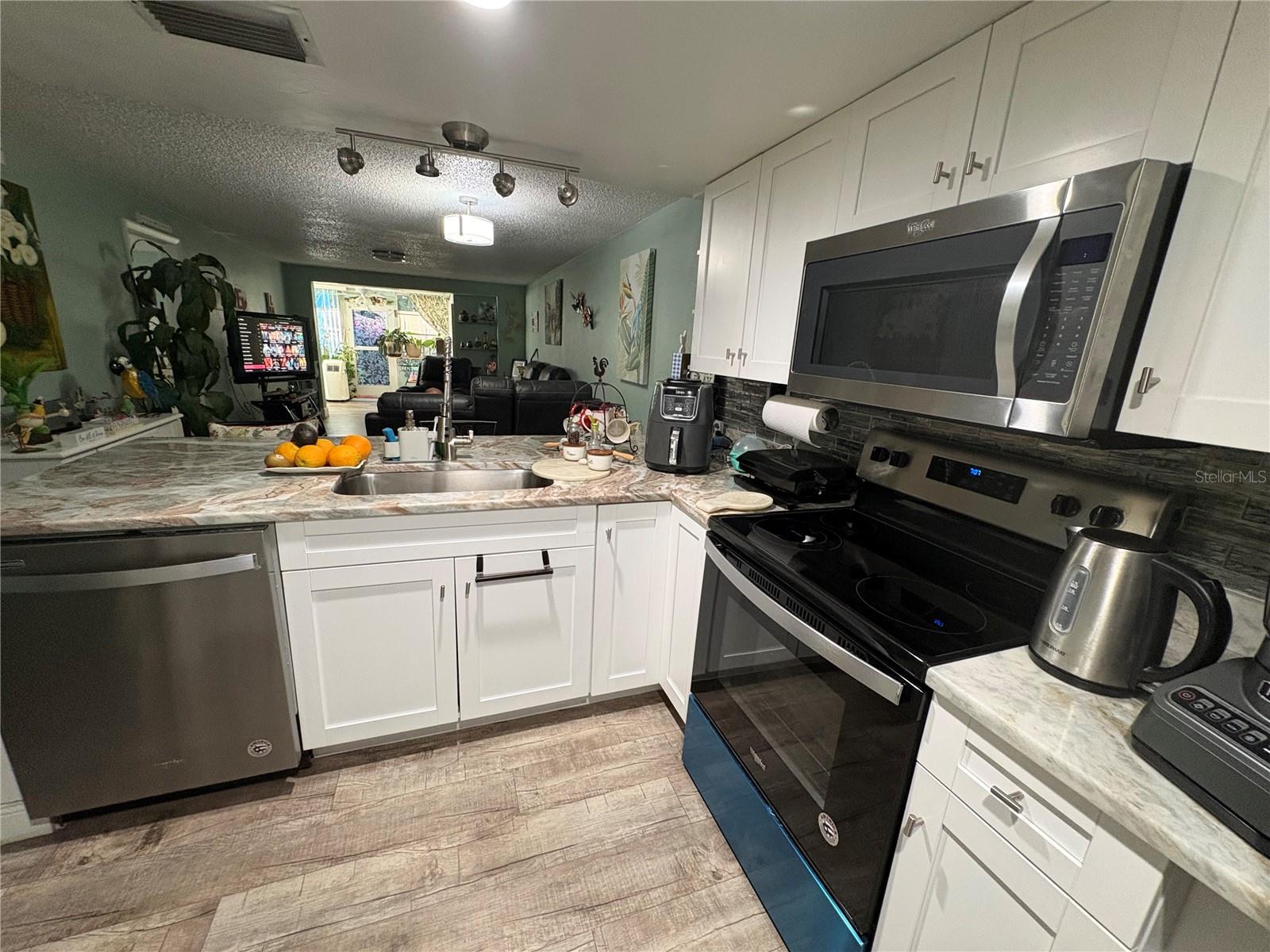 4247 SHELDON PL #1 — photo 5