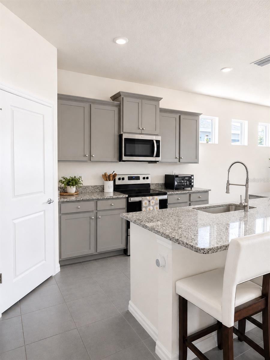 13324 WATERLEAF GARDEN CIR — photo 9