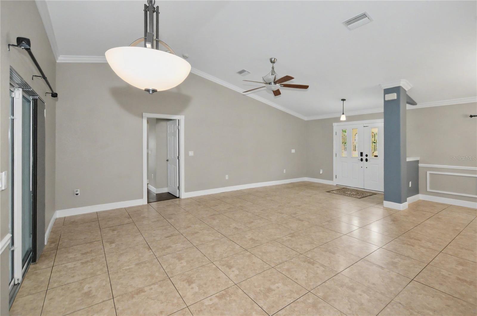 3283 SIKESTON AVE — photo 6