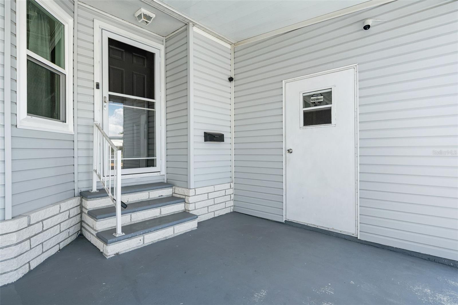 116 MOUNT ISLE AVE NE #116 — photo 3