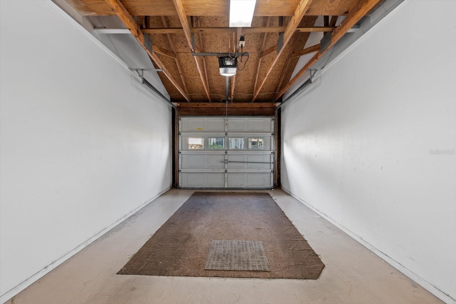5753 AVISTA DR — photo 40