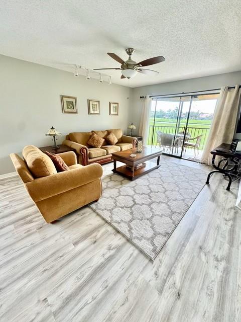5753 AVISTA DR — photo 10