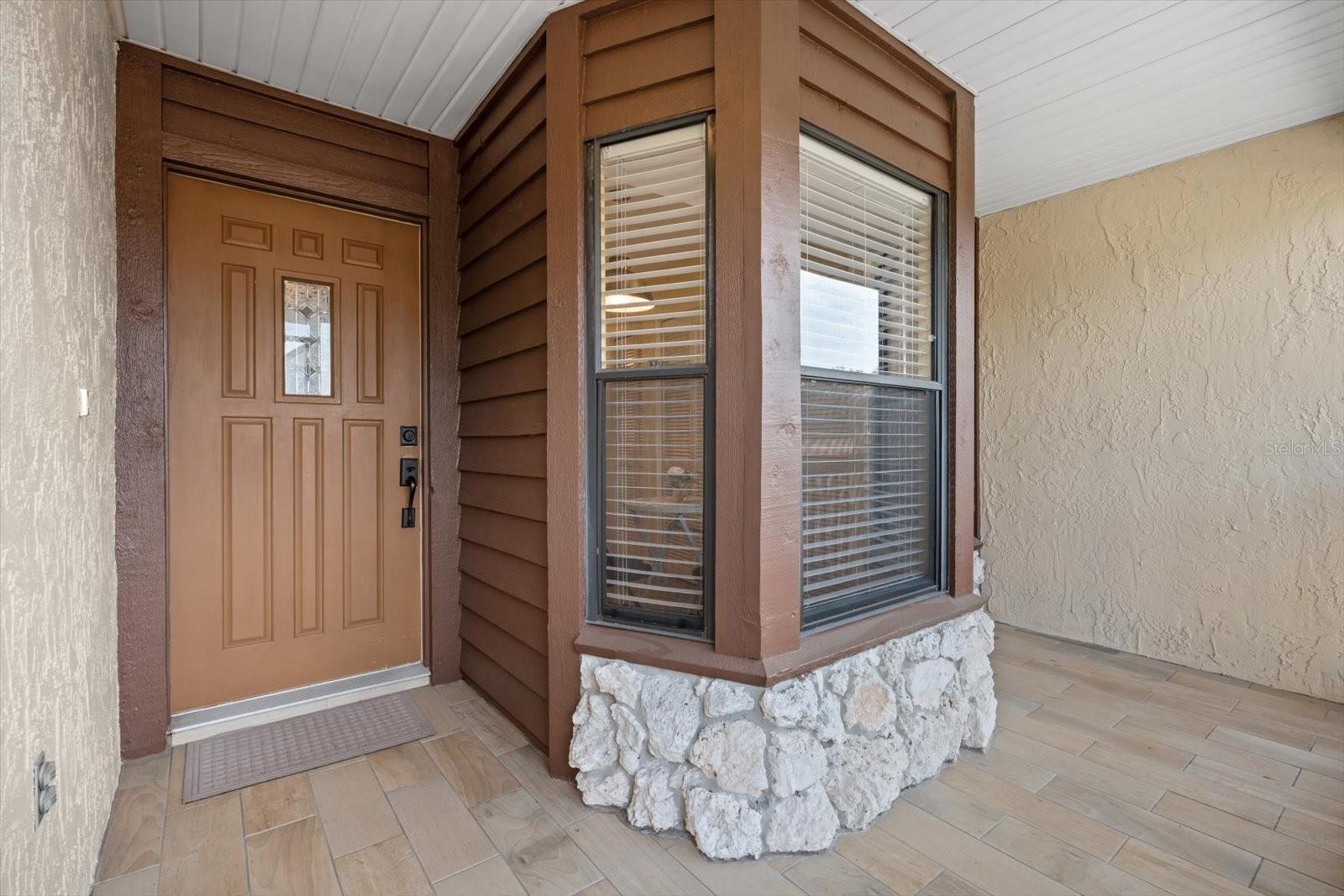 5753 AVISTA DR — photo 4