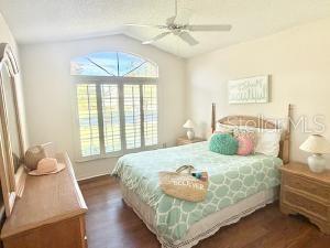 3187 STERLING ST — photo 39