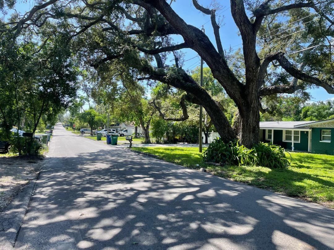 1812 E OKALOOSA AVE — photo 17