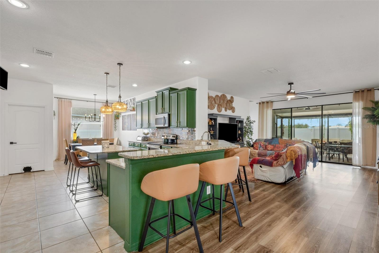 611 WABASH BREEZE CIR — photo 3