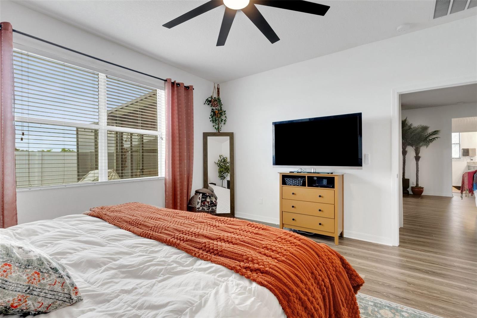 611 WABASH BREEZE CIR — photo 35