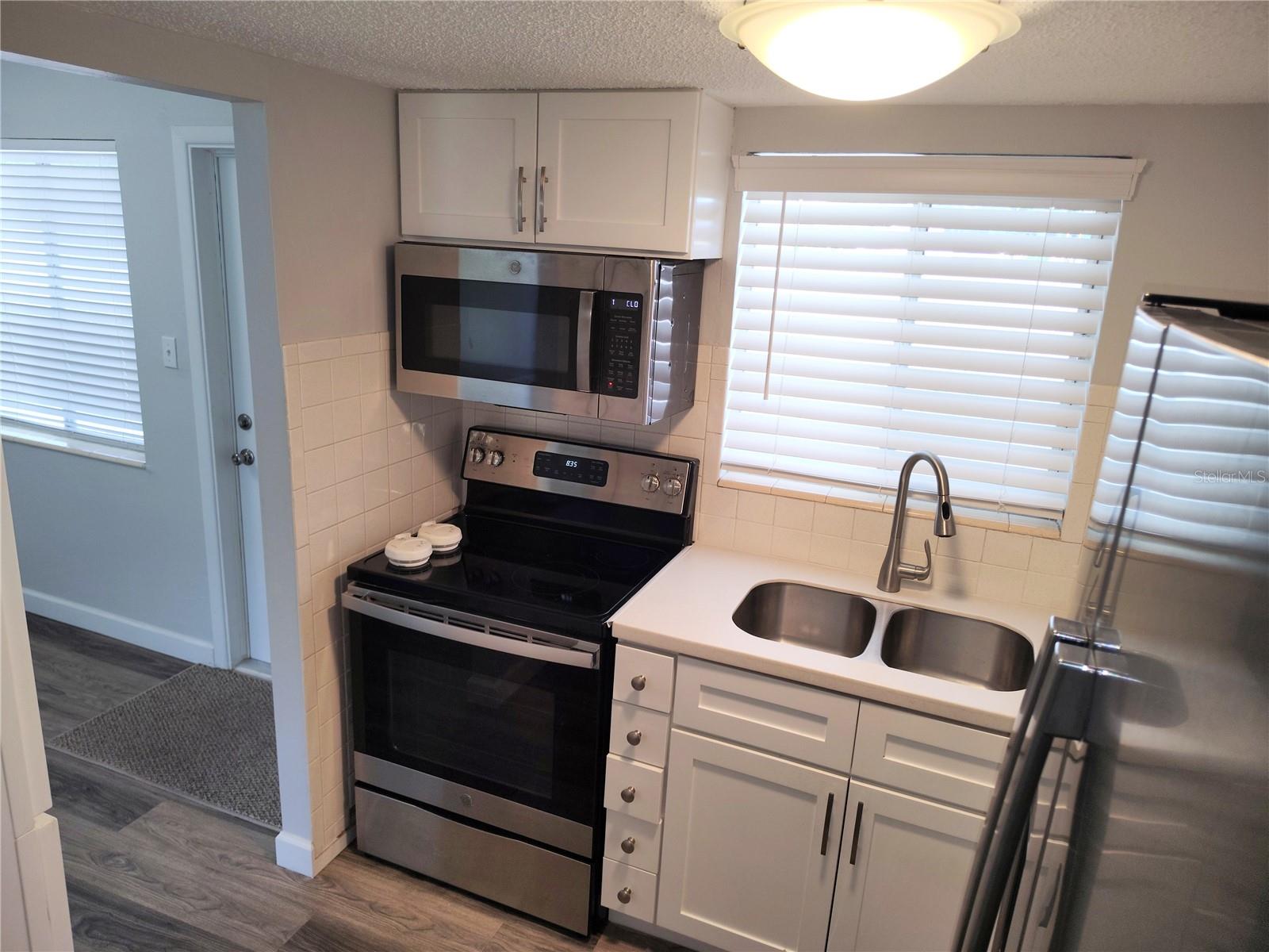 2531 FLAMINGO BLVD #L25 — photo 3