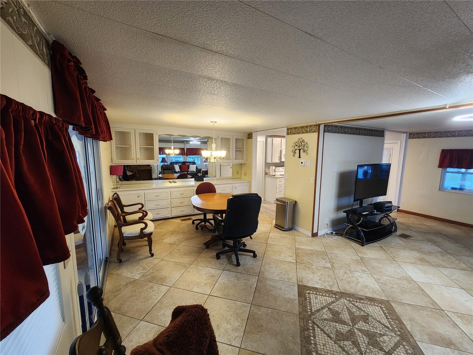 808 53RD AVE E #110 — photo 3