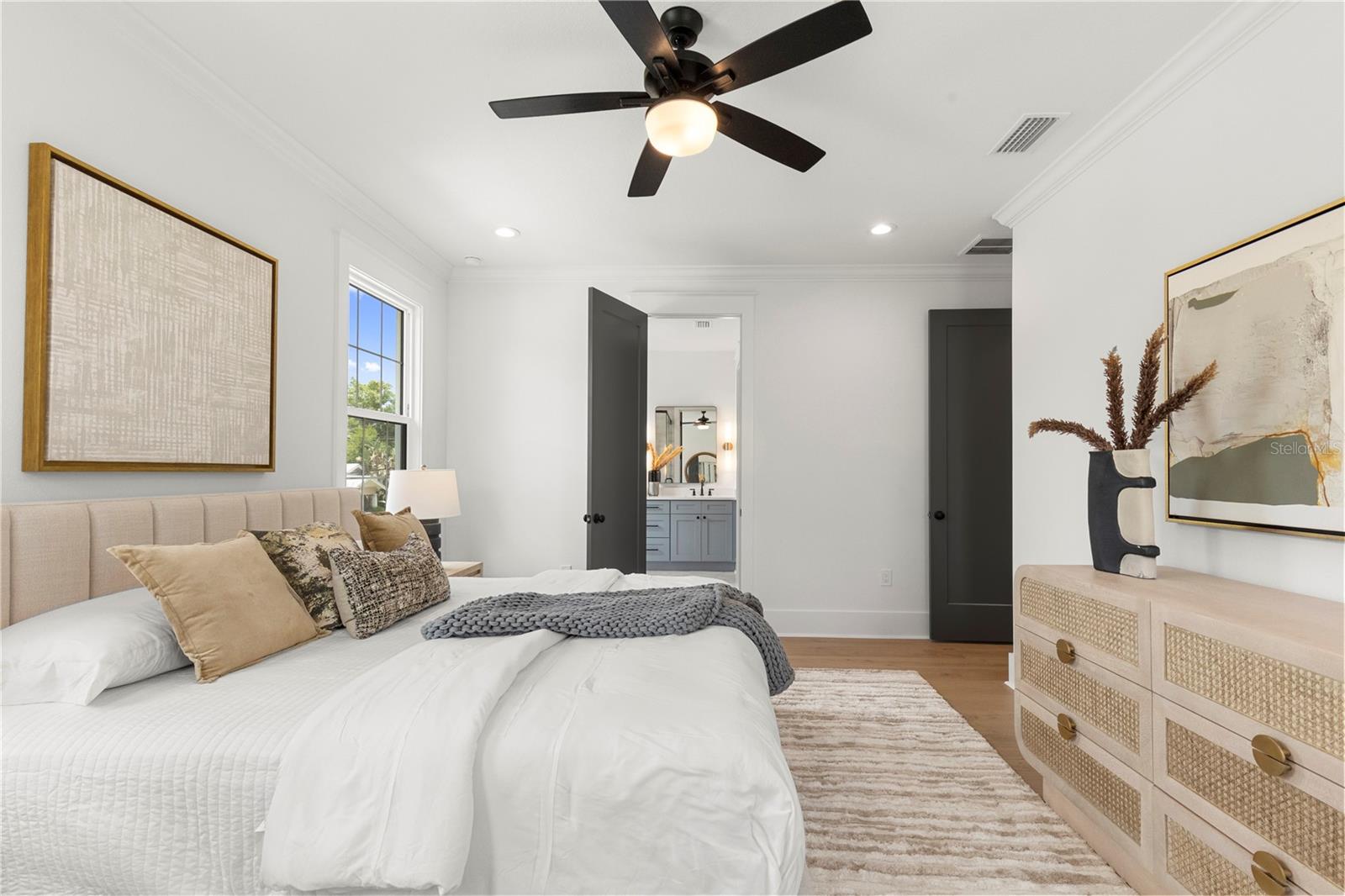 413 W PARIS ST — photo 37