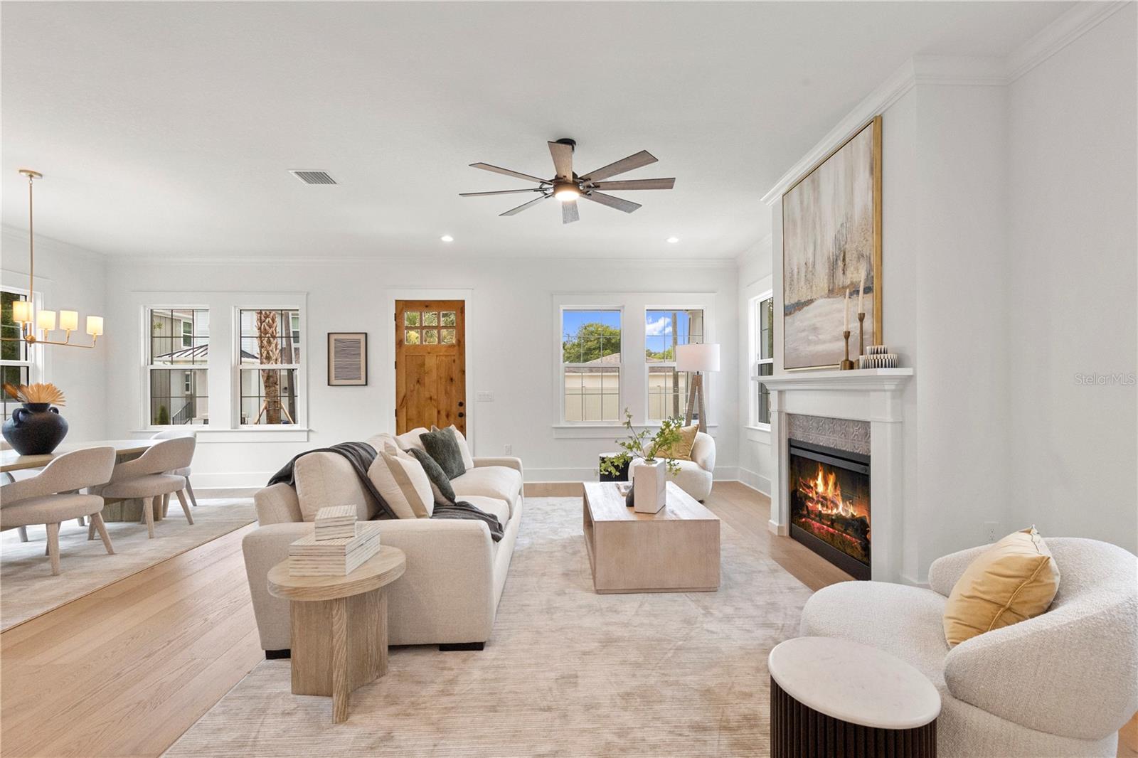 413 W PARIS ST — photo 16