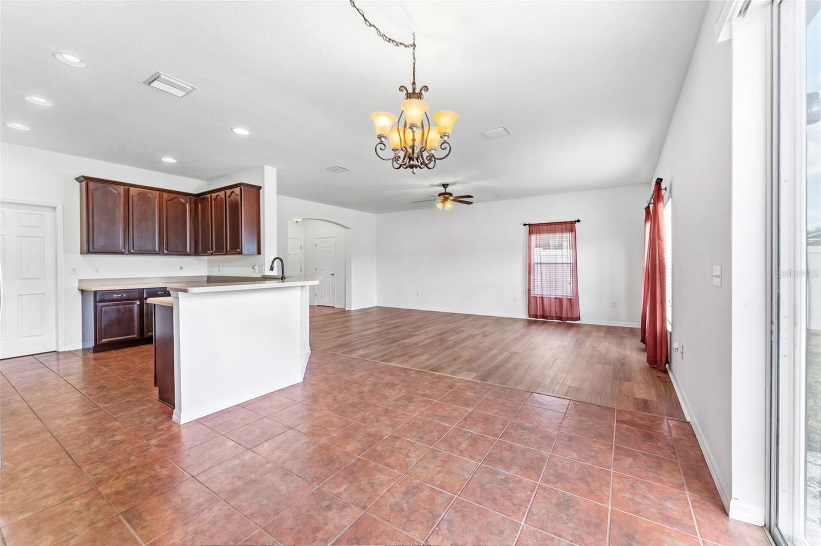 10257 NEWMINSTER LOOP — photo 10