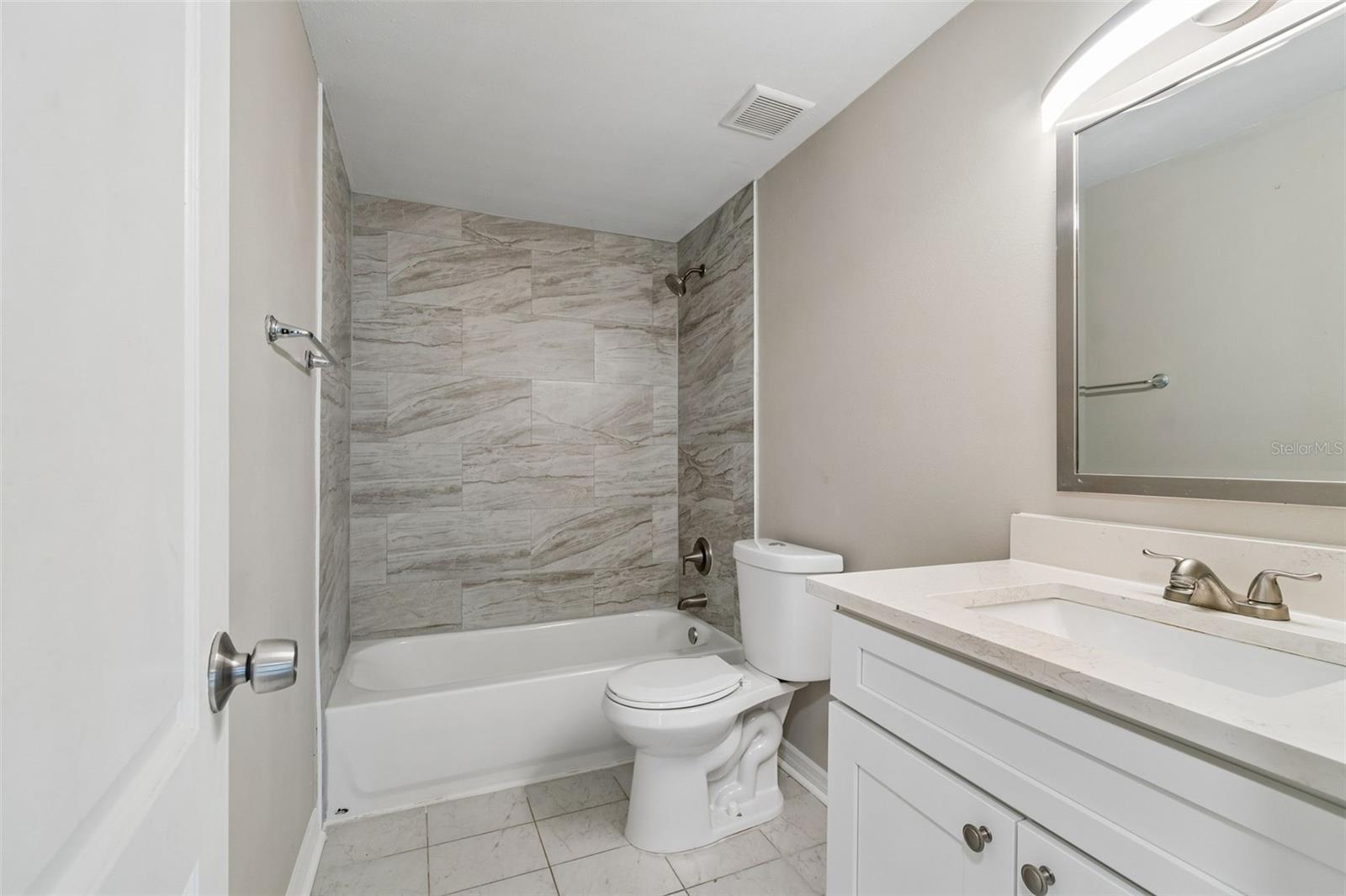1124 JADEWOOD AVE — photo 28