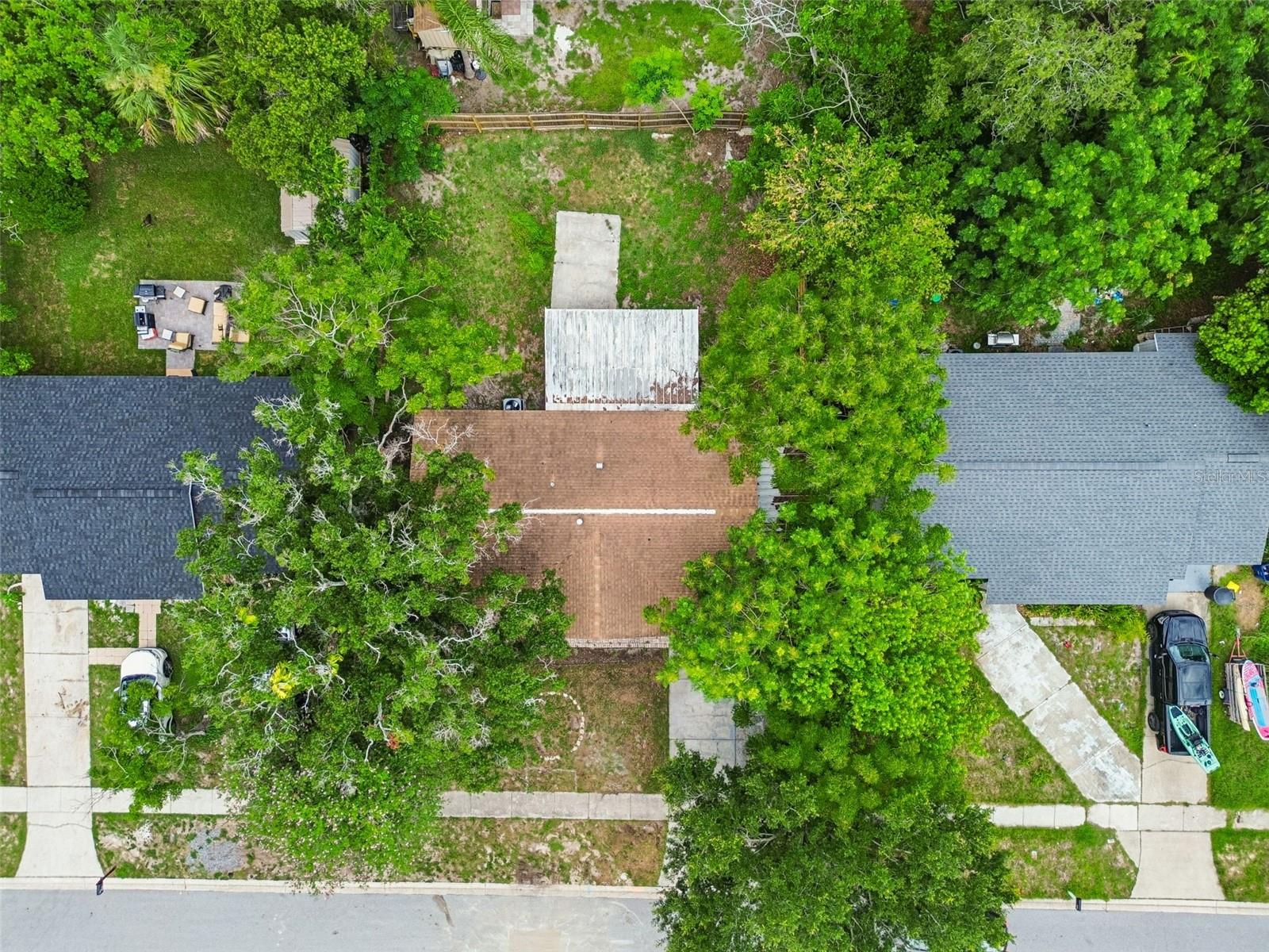 1124 JADEWOOD AVE — photo 44