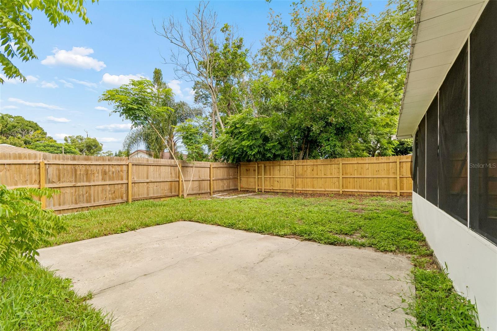 1124 JADEWOOD AVE — photo 42