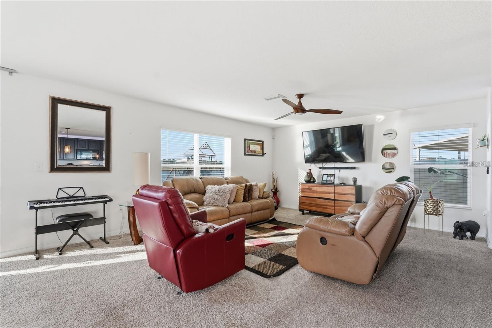 7811 DAVIE RAY DR — photo 10