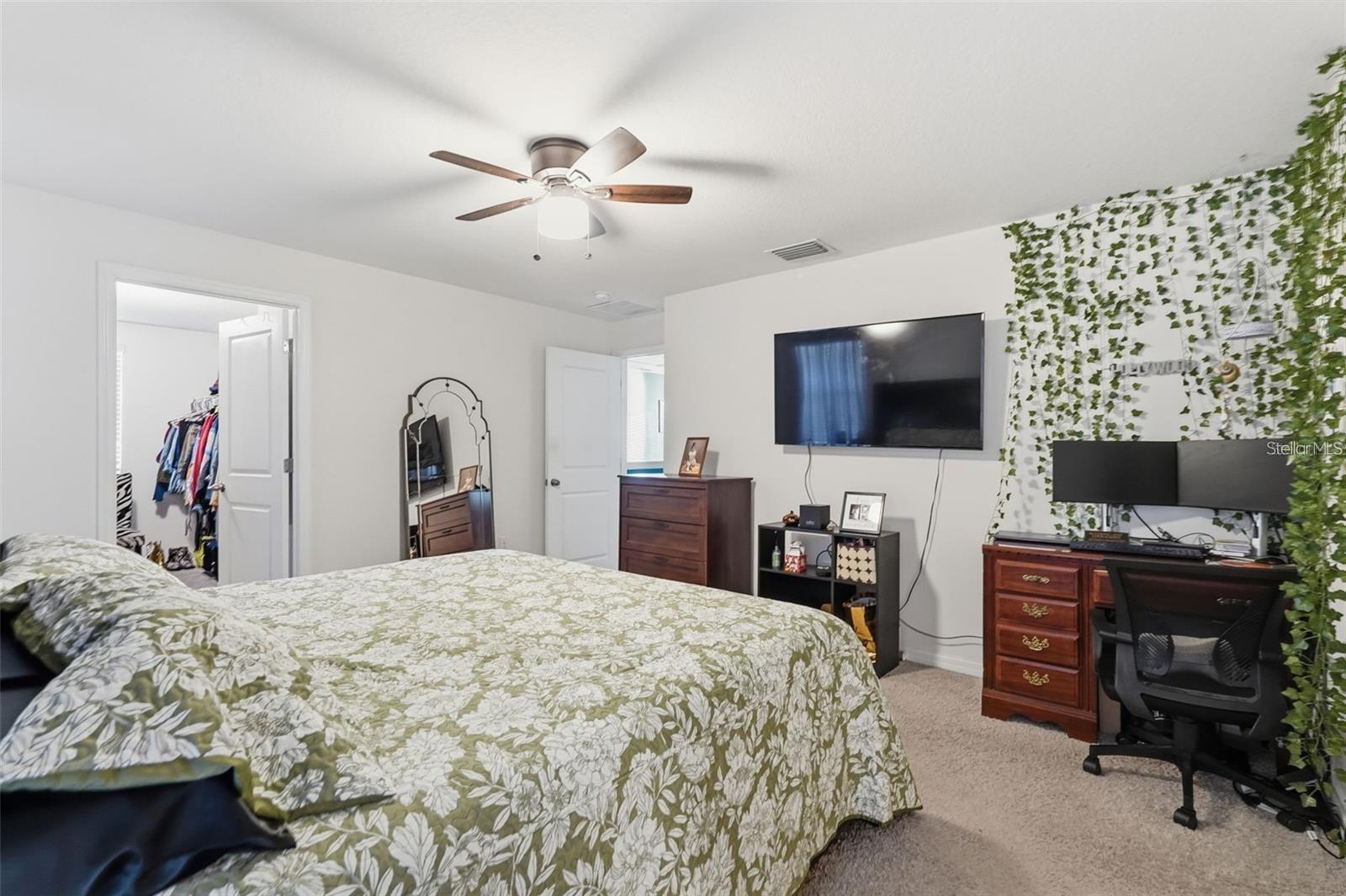7811 DAVIE RAY DR — photo 28