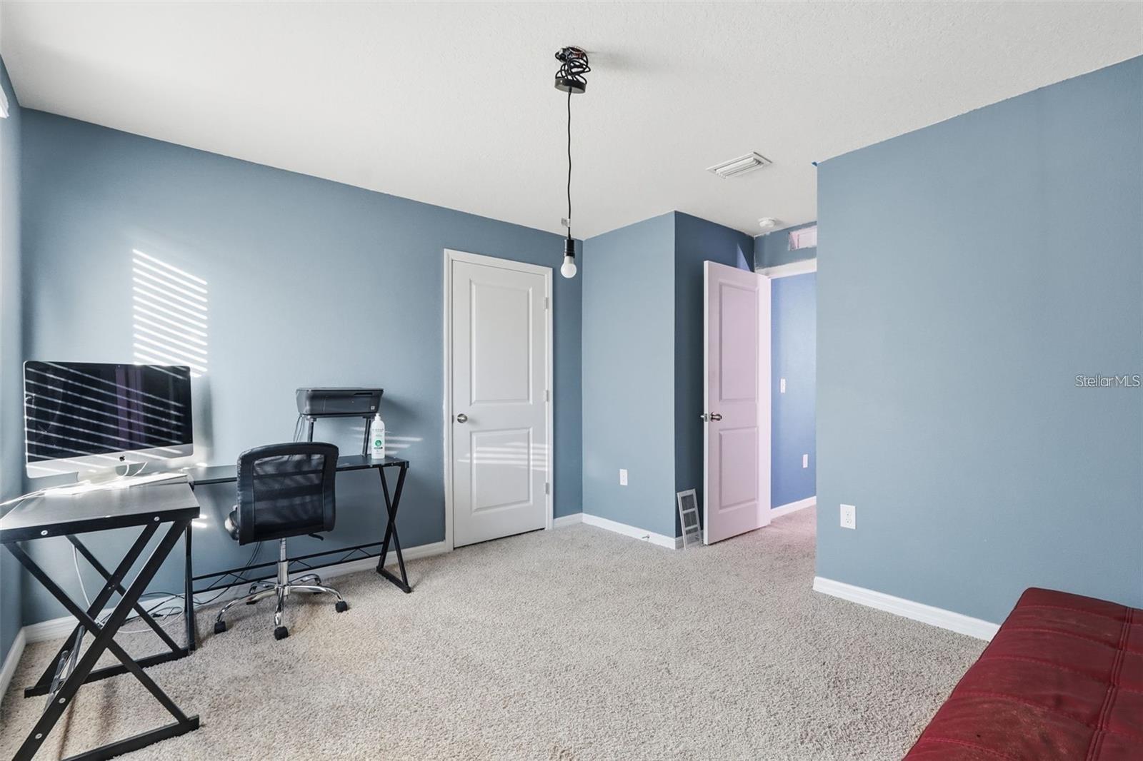 7811 DAVIE RAY DR — photo 26