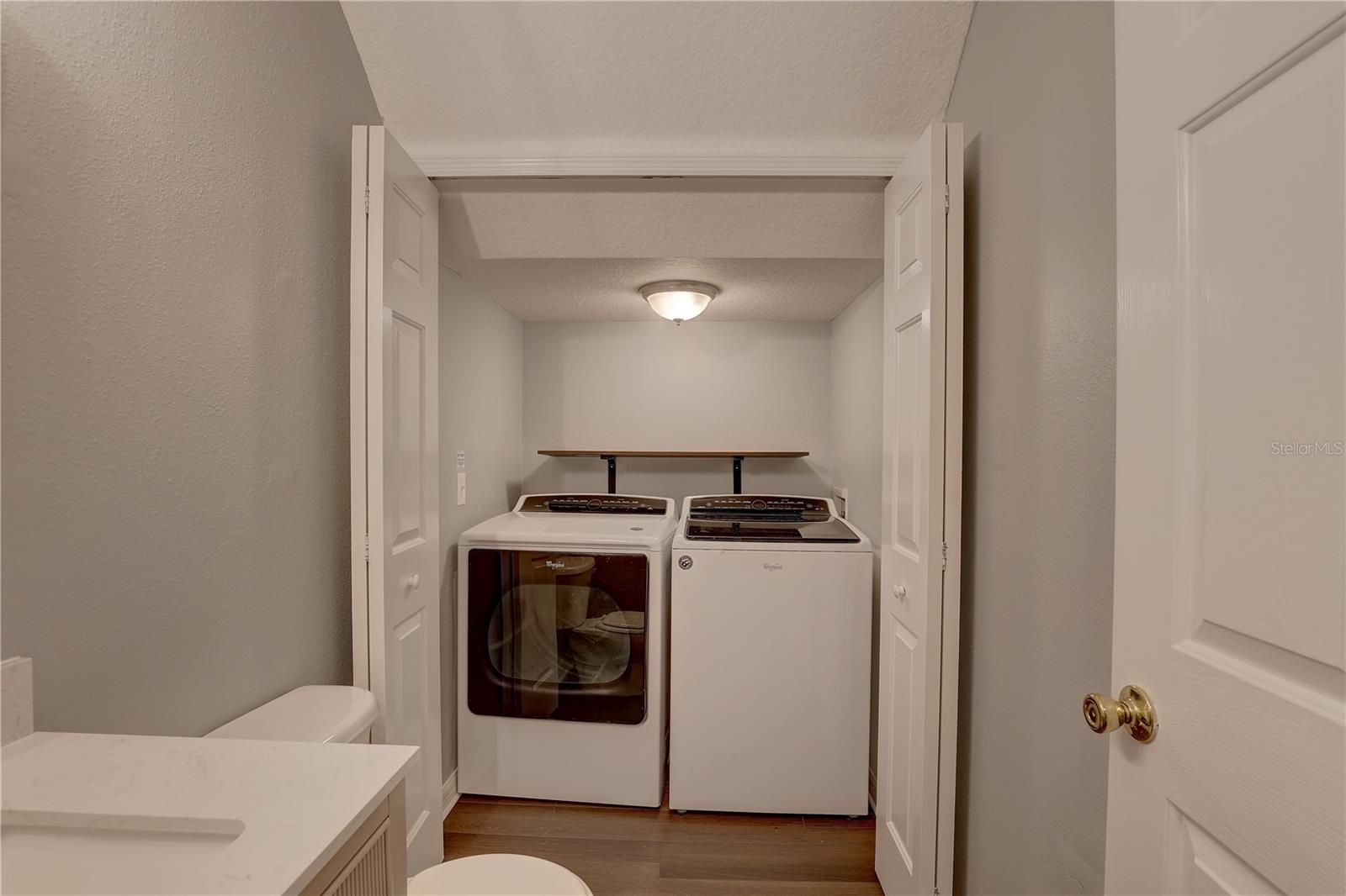 9516 CHARLESBERG DR — photo 25