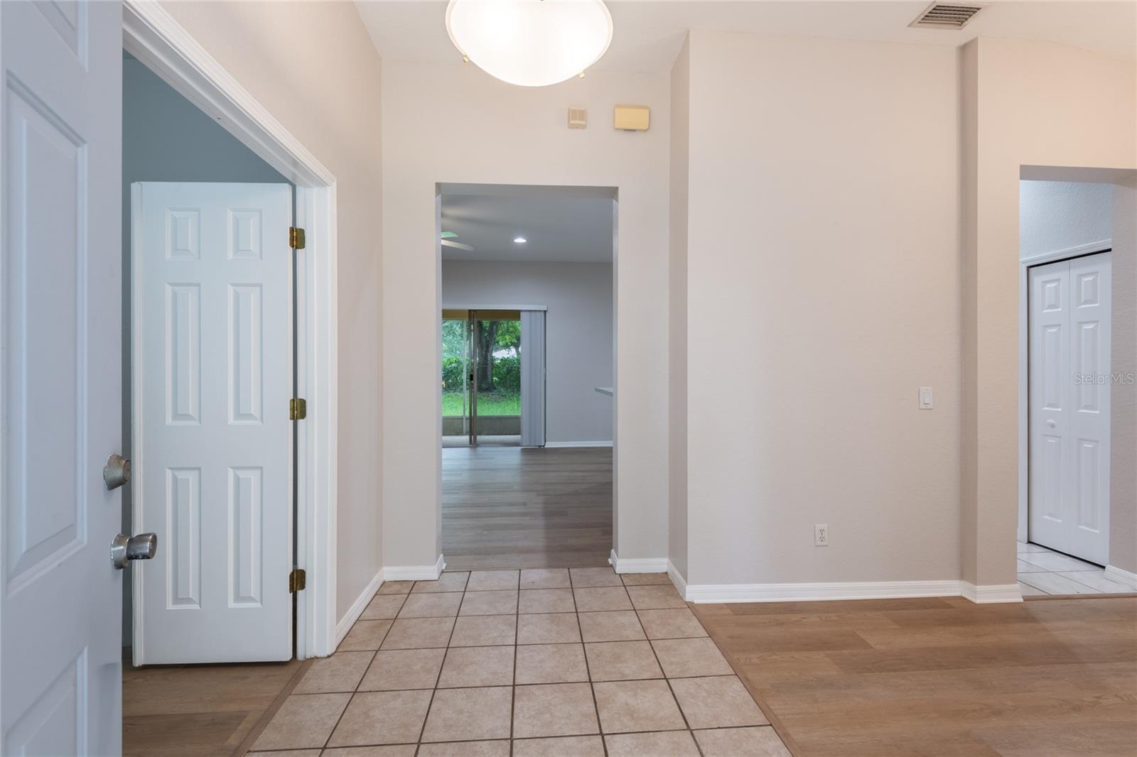 11112 HOLLY CONE DR — photo 2