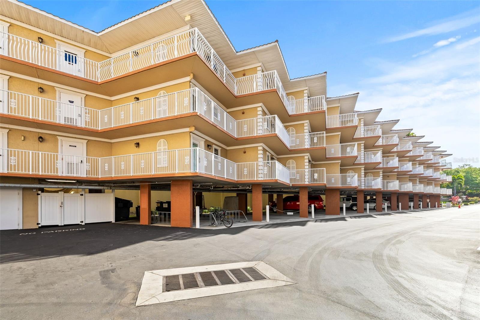 1420 BAYSHORE BLVD #206 — photo 5