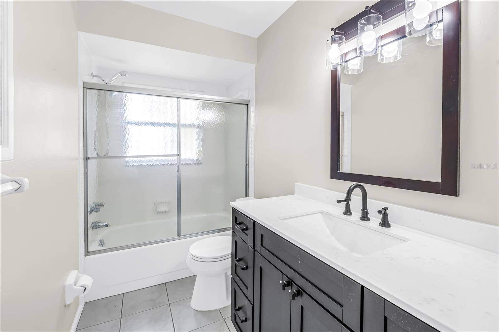 5812 16TH LN NE — photo 25