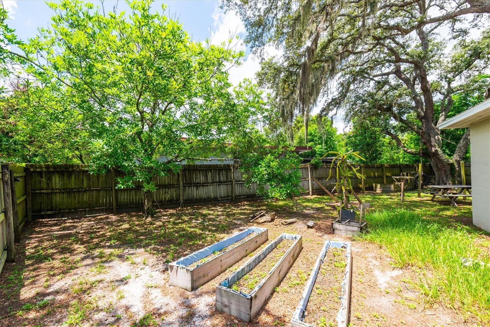 1808 S CLUB CT — photo 39