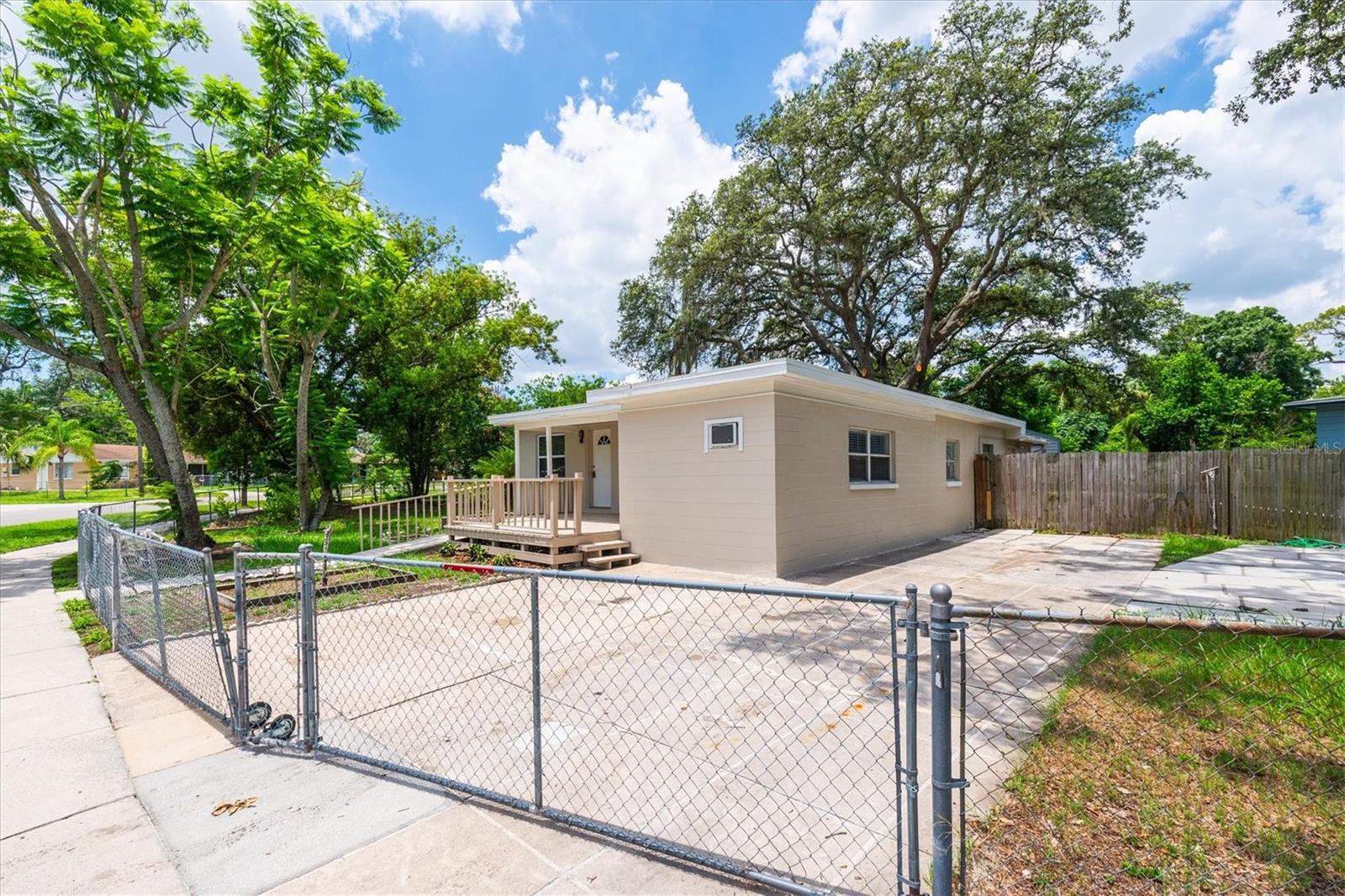 1808 S CLUB CT — photo 43