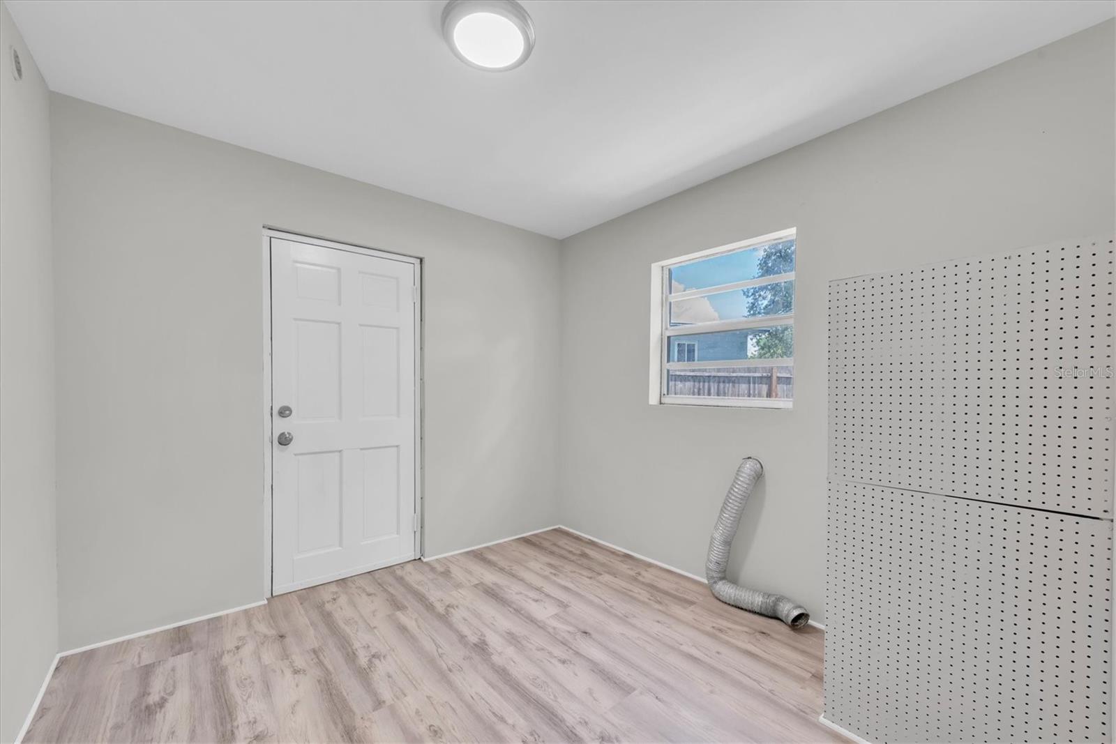 1808 S CLUB CT — photo 26