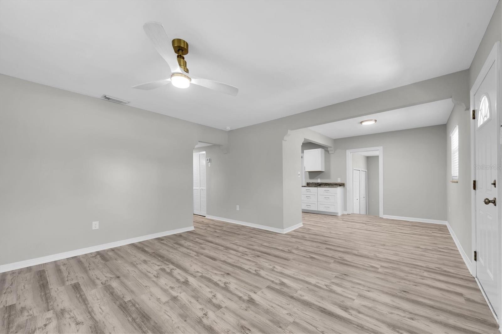 1808 S CLUB CT — photo 3