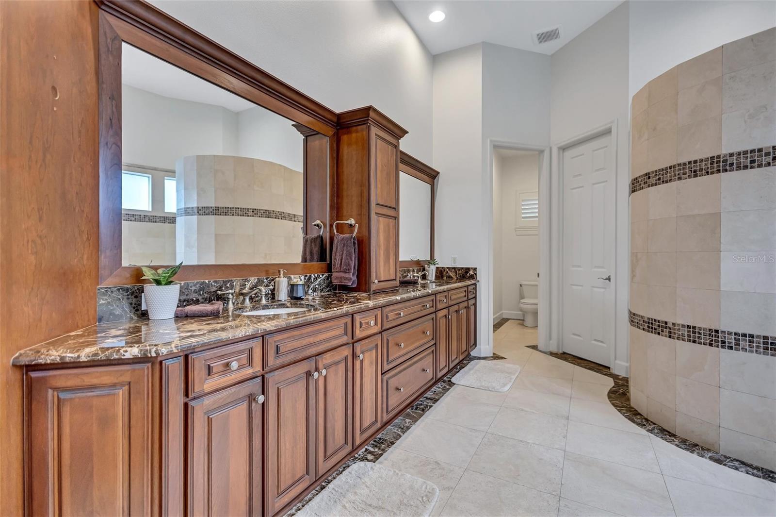 14742 WATERCHASE BLVD — photo 29