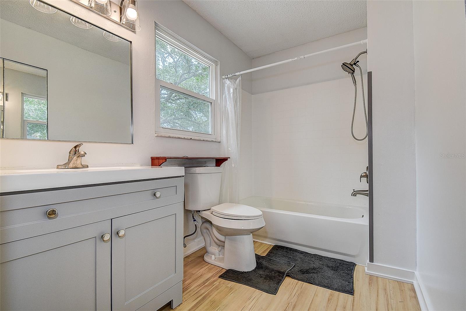 1509 CANTERBURY RD N — photo 9