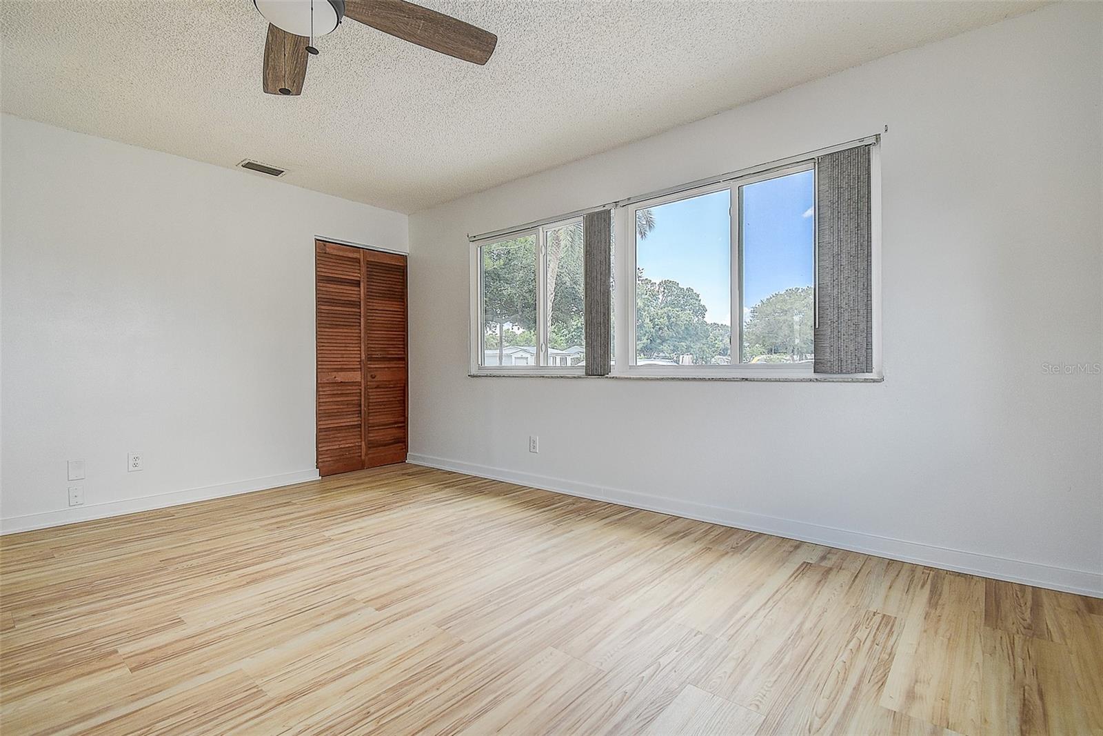 1509 CANTERBURY RD N — photo 30