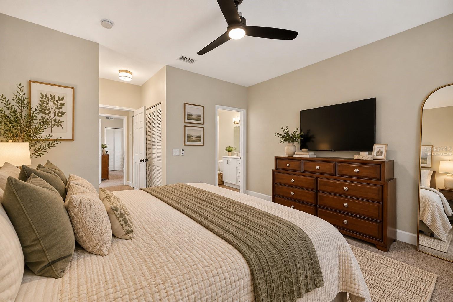 2217 TUSCANY TRCE #7 — photo 17