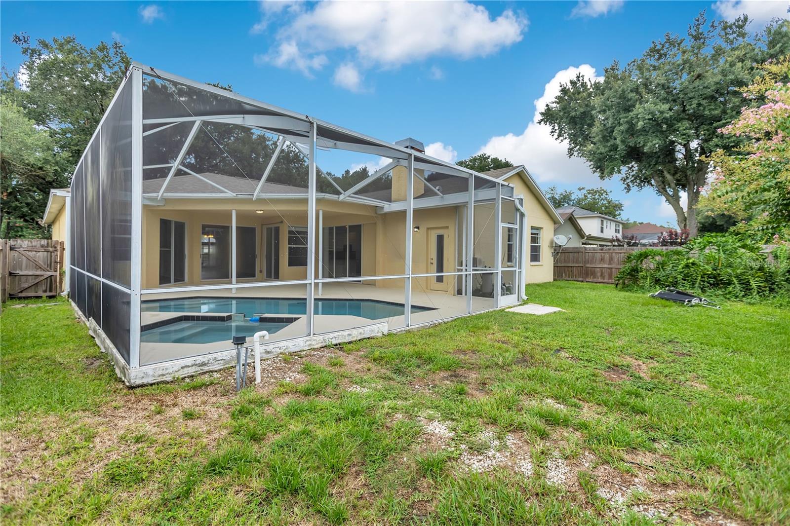 9303 HERITAGE OAK CT — photo 28