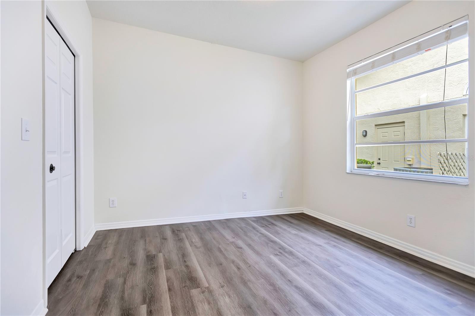 9303 HERITAGE OAK CT — photo 20