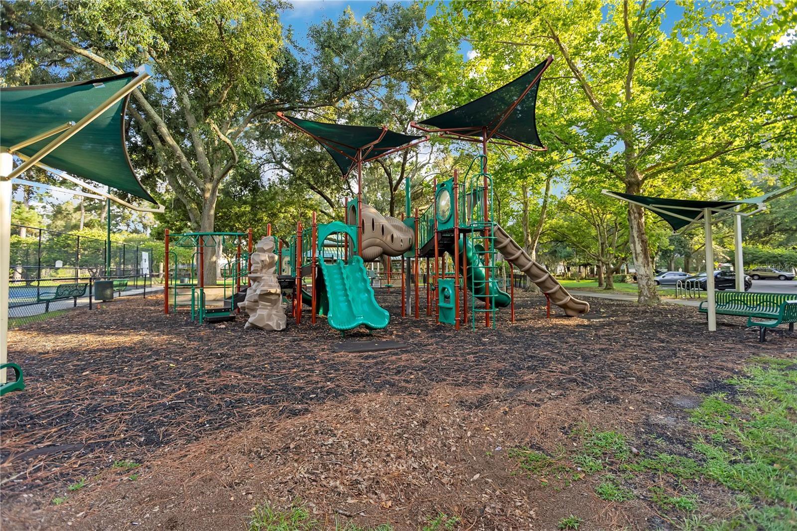 9303 HERITAGE OAK CT — photo 34
