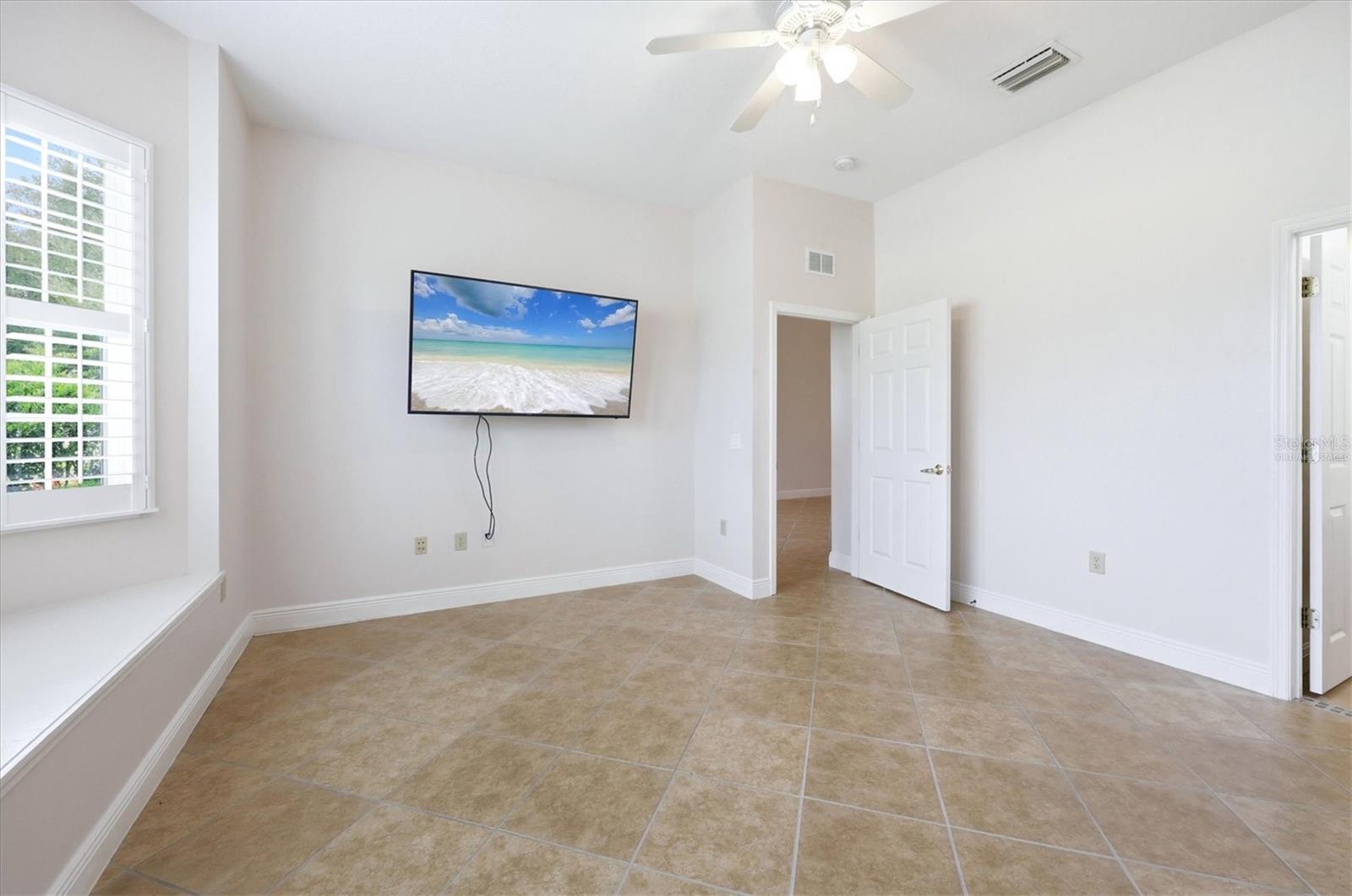 8434 MIRAMAR WAY — photo 15