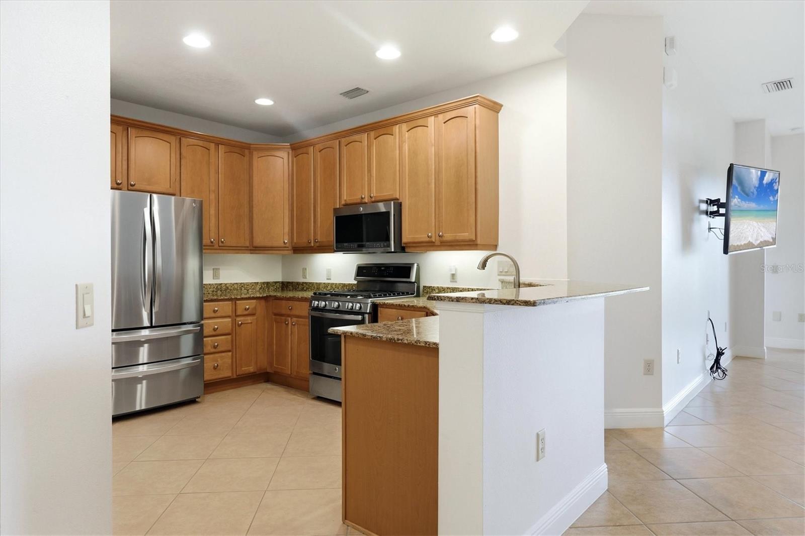 8434 MIRAMAR WAY — photo 12