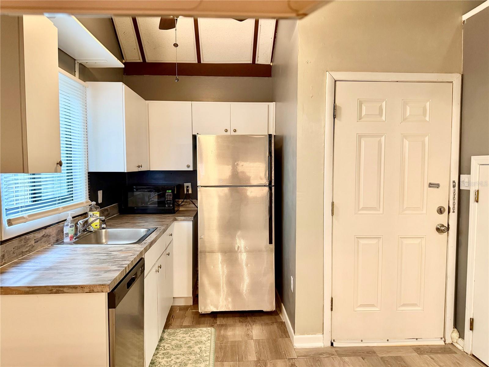 12425 TOUCHTON DR #87 — photo 2