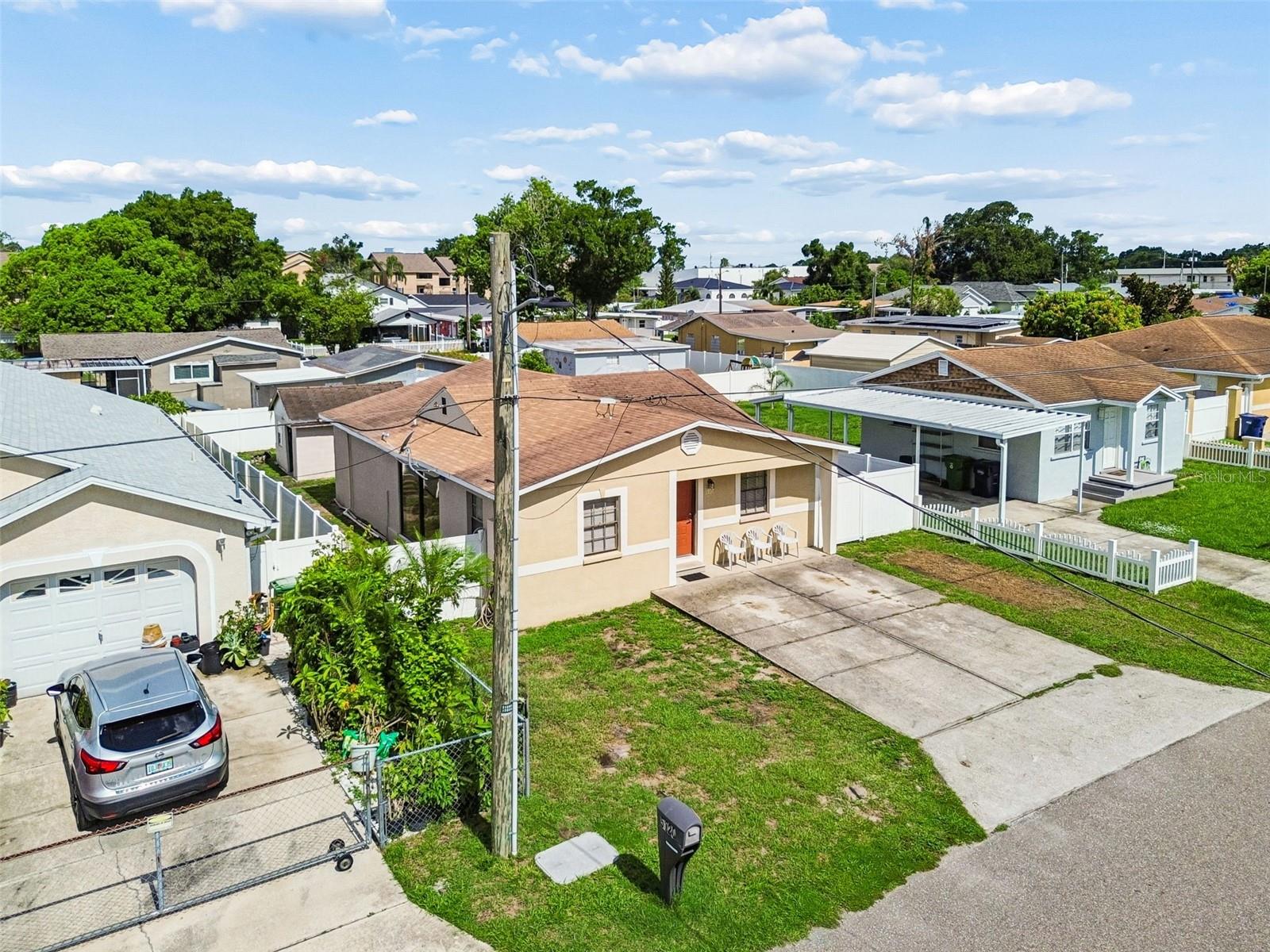 5120 N MATANZAS AVE — photo 10