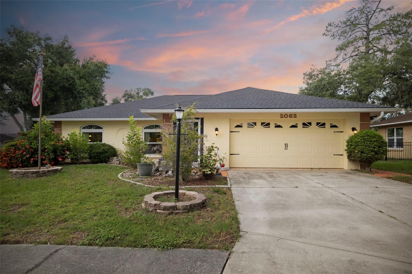 2062 OLD ARBOR CT — photo 2