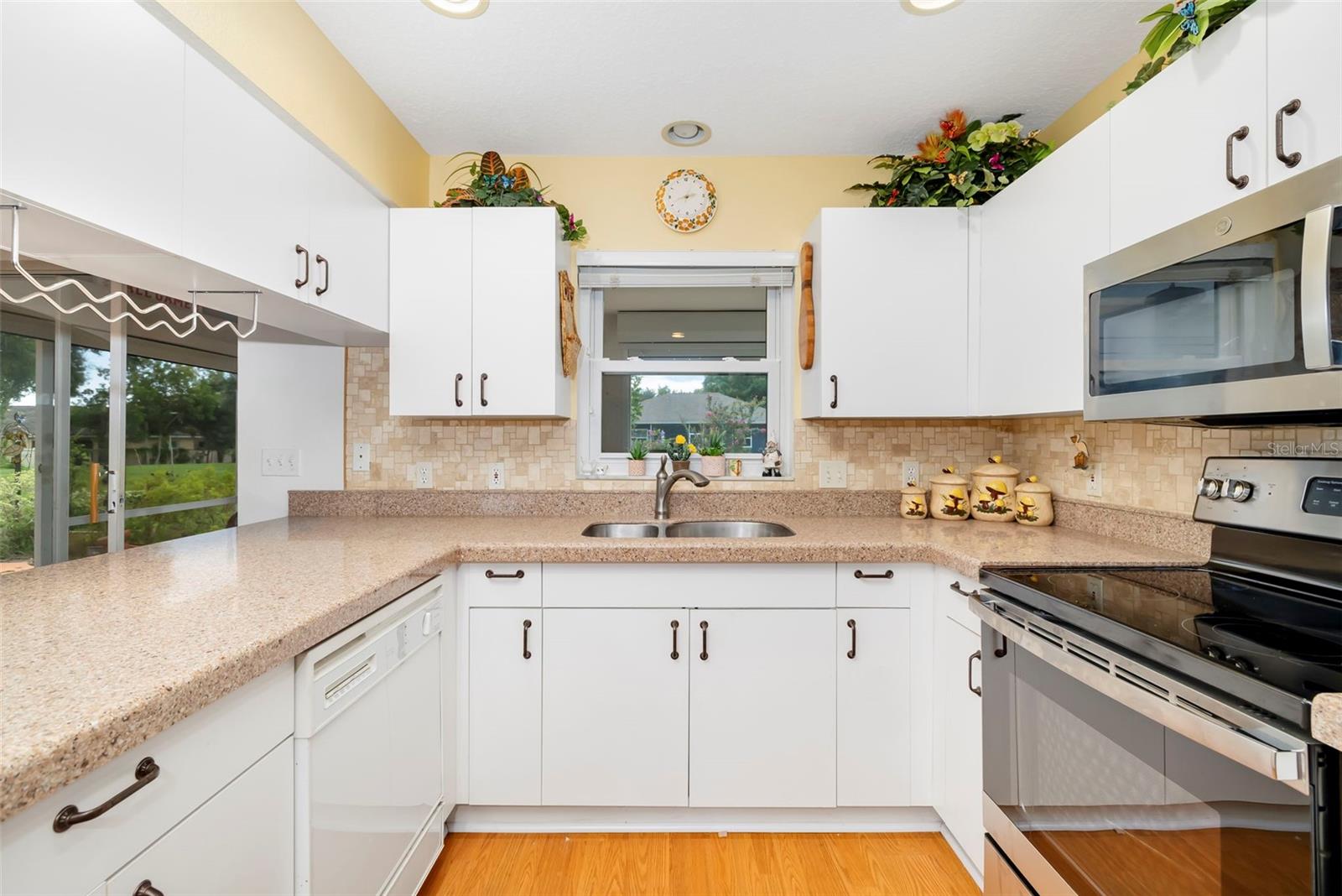 2062 OLD ARBOR CT — photo 17