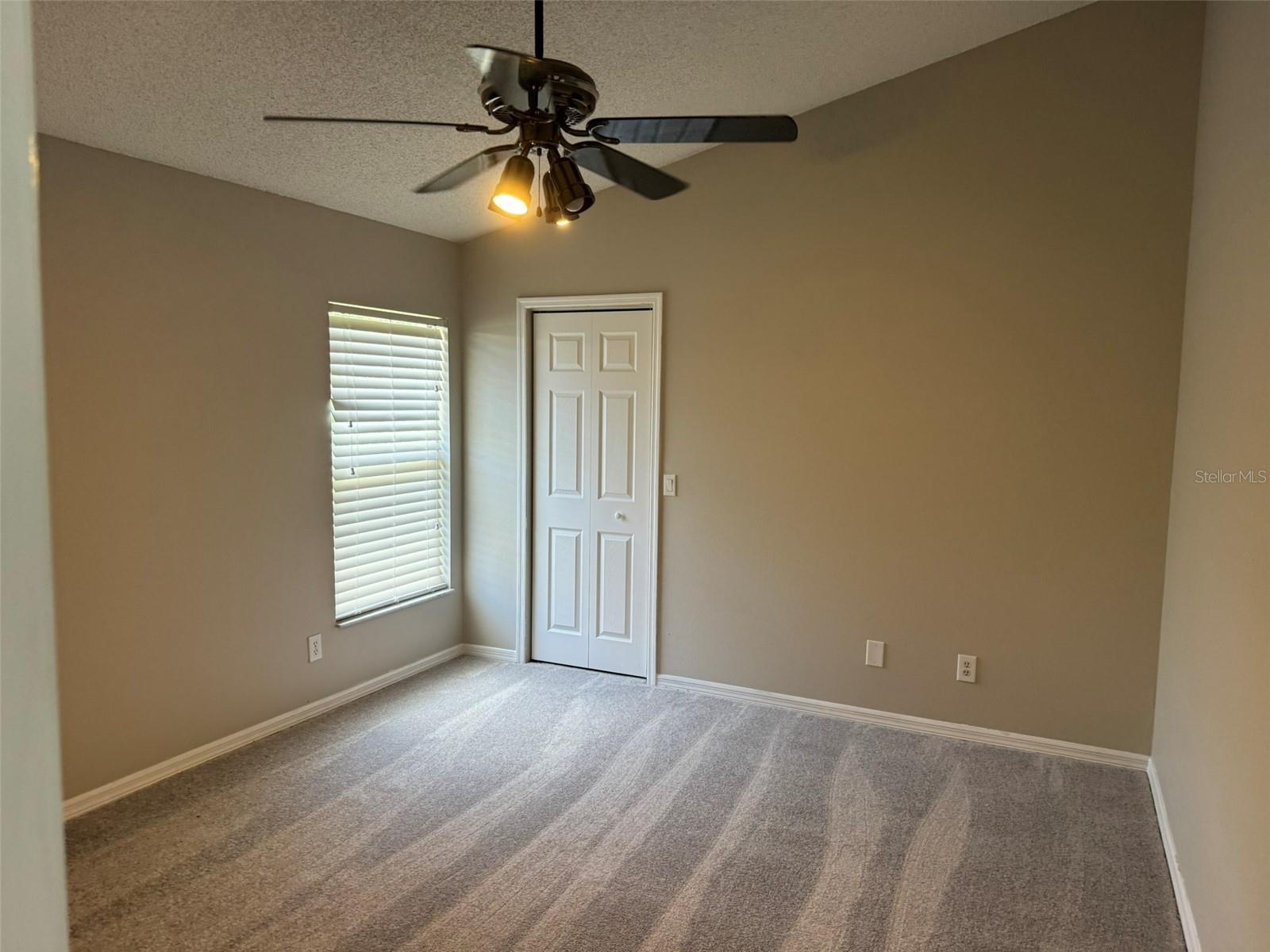 10104 BEEFMASTER CT — photo 13